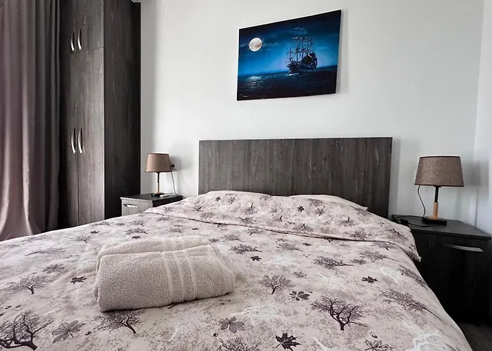 Studio Apartment With Balcony In Tbilisi